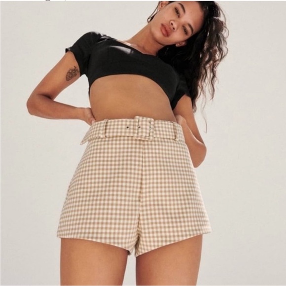 ZARA Gingham Shorts with Belt - Picture 2 of 5
